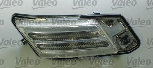 Lampa laterala VOLVO XC60 08-